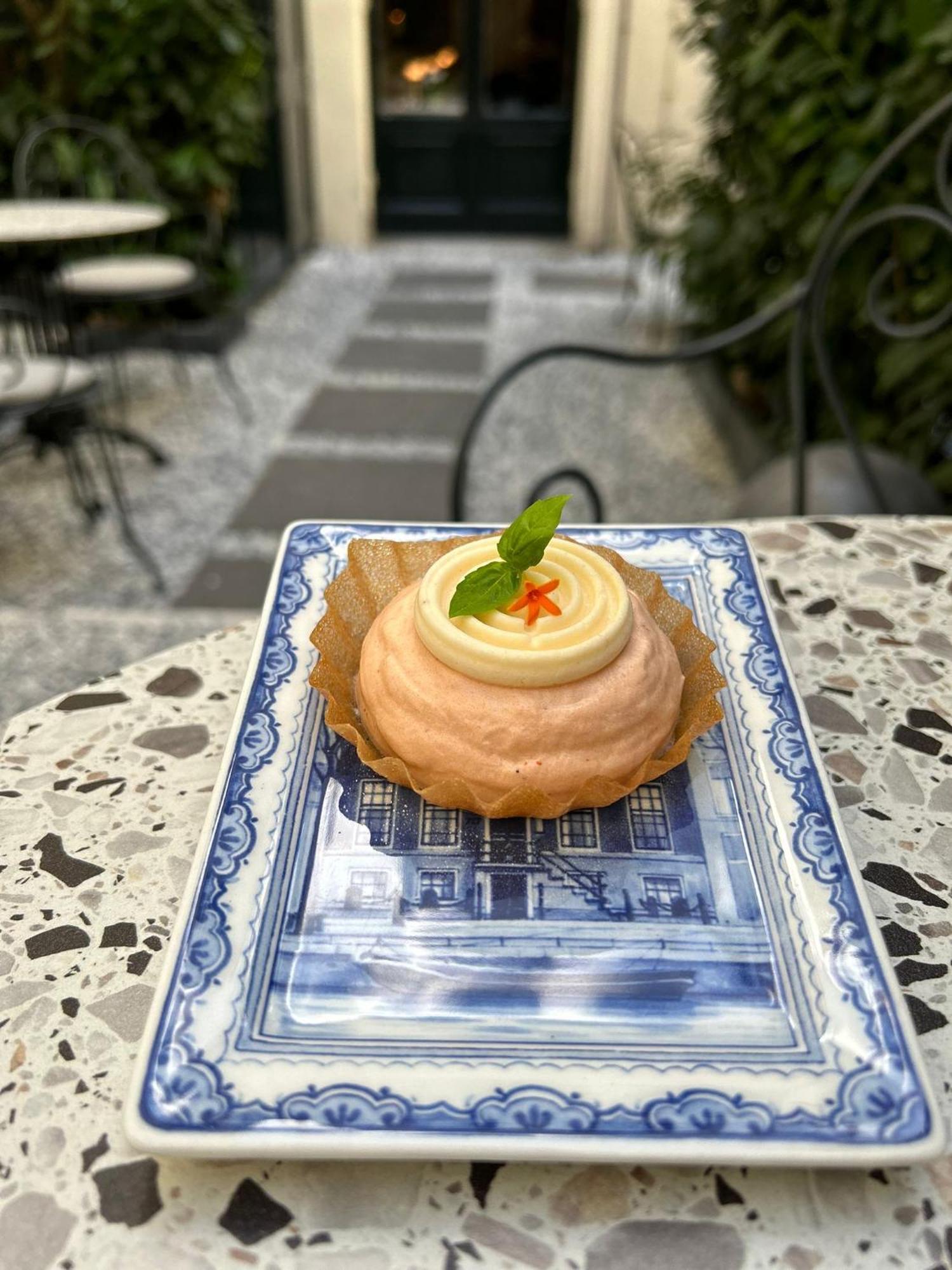 Hotel 717 Amszterdam Kültér fotó A baba au rhum